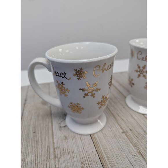 Footed Coffee Mugs Cups Set 2 Gibson Celebration Gold Snowflakes Holiday - Picture 2 of 7